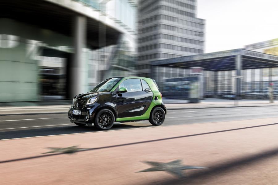 Smart ForTwo Prime Coupe Electric Drive 2017 года  (фото 10 из 48)